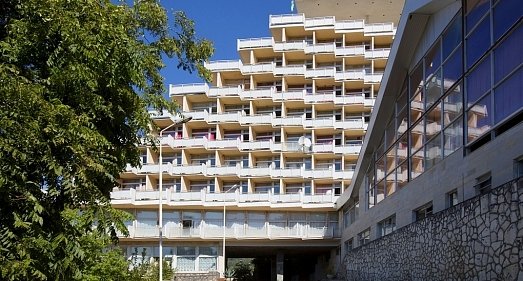 Отель Чегем Гагра - официальный сайт