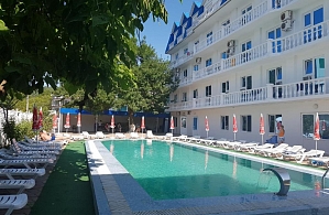 Фотографии объекта
							База отдыха «Русалочка» Лермонтово