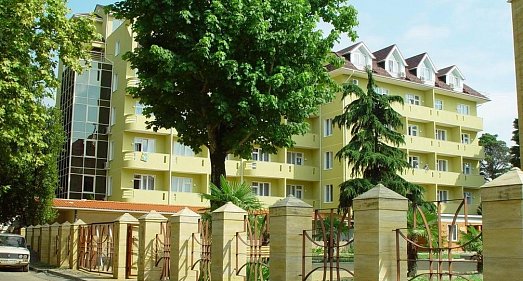 Отель Альмира Адлер - официальный сайт