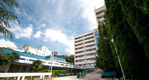 Санаторий Голубая Волна Алушта - официальный сайт