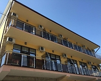 Отель Южная Рапсодия (Лоо)