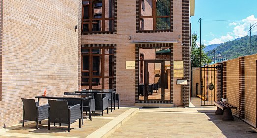 Отель Ассара Эсто-Садок - официальный сайт