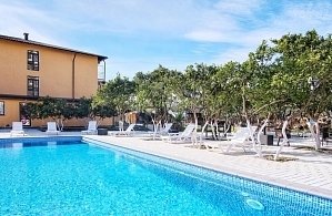 Фотографии объекта
							Отель «Папа» Гудаута, Абхазия