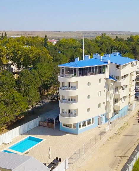 Отель «Робинзон» Джемете