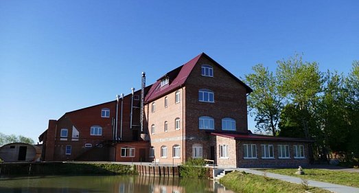 Отель Лосиный двор Куршская коса - официальный сайт