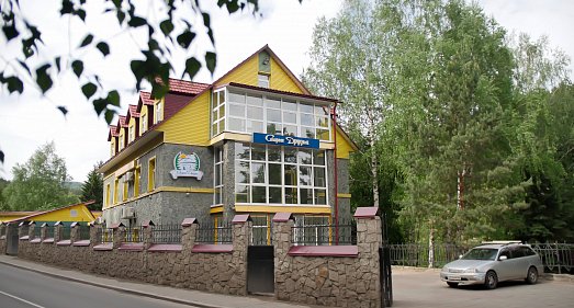 Отель Старые друзья Белокуриха - официальный сайт