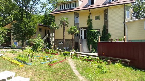 Отель Платан Аше - официальный сайт