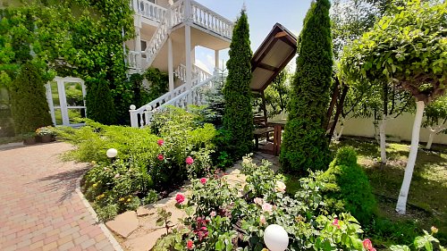 Отель Манака Николаевка - официальный сайт