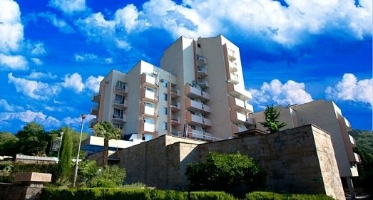 Отель Дом творчества Чехова Ялта - официальный сайт