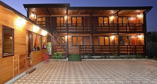 Отель Вуд Хаус Сухум - официальный сайт