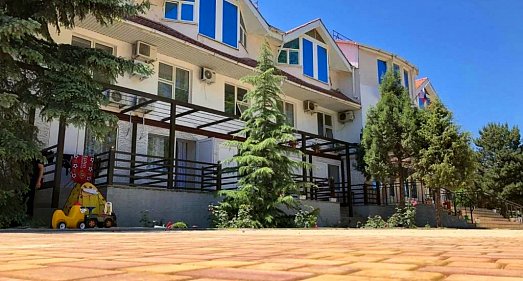 Отель Уральские самоцветы Анапа - официальный сайт