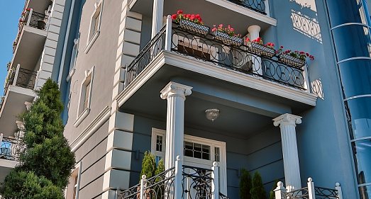 Отель Абхазская роза Гагра - официальный сайт