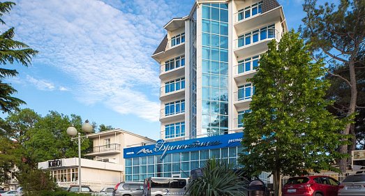 Отель Бригантина Геленджик - официальный сайт