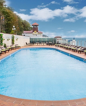 Отели с бассейном Калининградской области