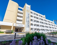 Отель Фэмили Резорт (Евпатория)