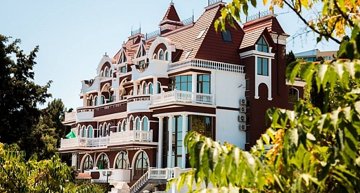 Отель Гранатовое Поместье Алушта - официальный сайт