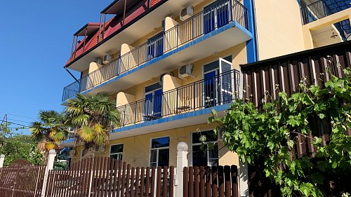 Отель Уютная Лагуна Лоо - официальный сайт